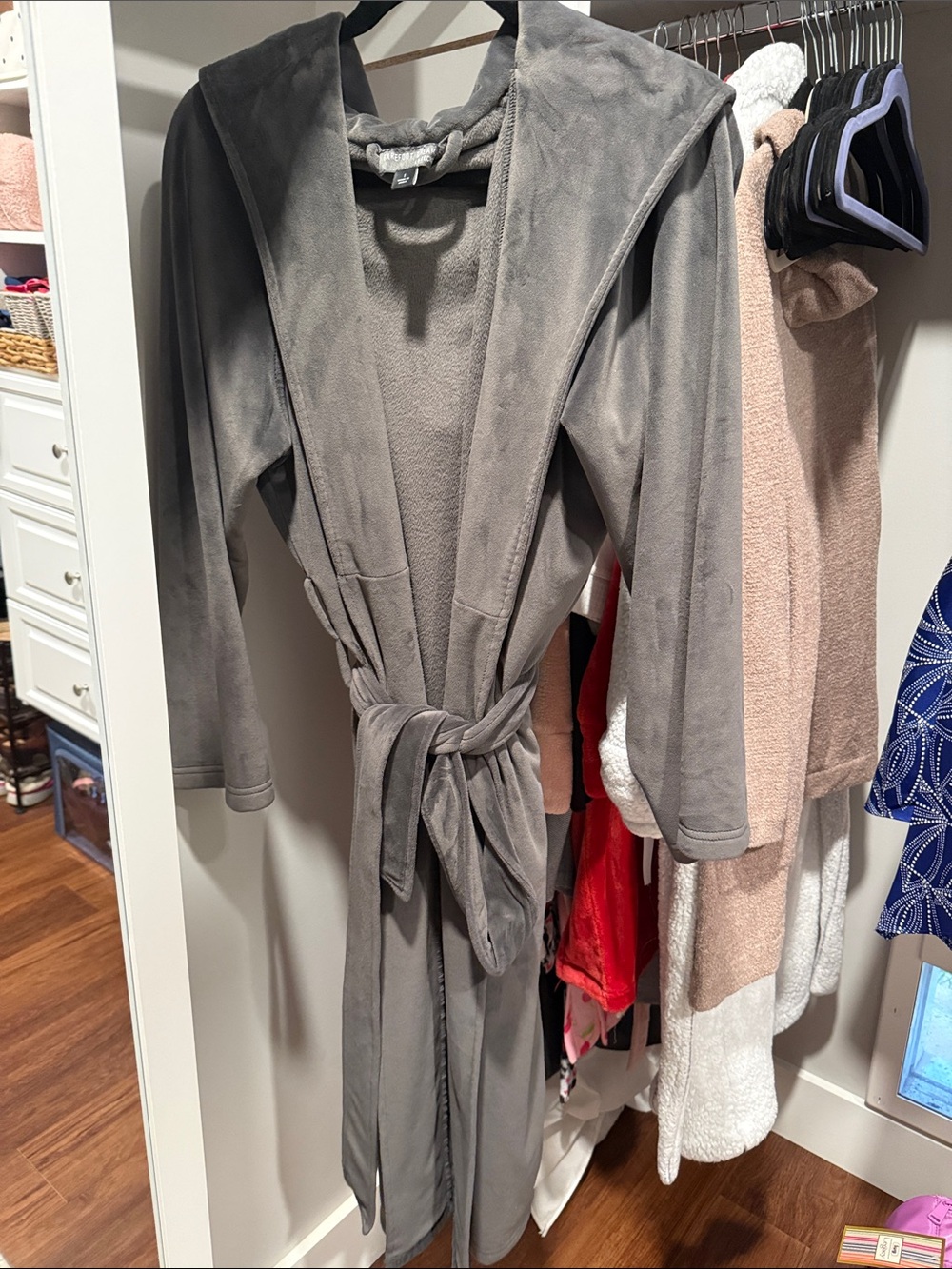 Barefoot Dreams Plush Hooded Gray Bath Robe with Tie Belt